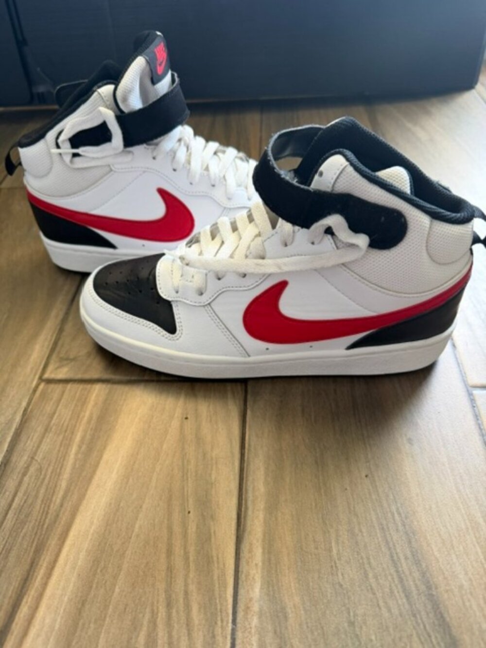 Nike High-top Sneakers 7 Youth Size